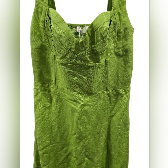 NWT ASTR the Label Women's Estella Sweetheart-Neck Midi Dress In Avocado Sz M - Picture 6 of 16